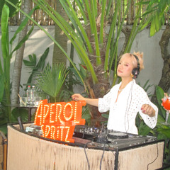 Levi Oi  @Brix Saigon - Groovy House Set