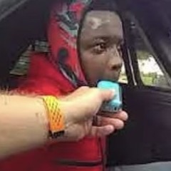 Jagûär (feat.4luuvv_)