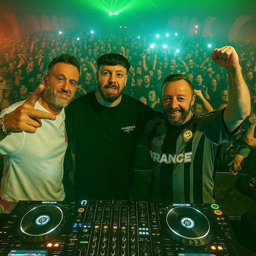 Chris Crouch & Dazzle P B2B 2025