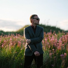 David Gray joins Nadine O'Regan for My Roots Are Showing