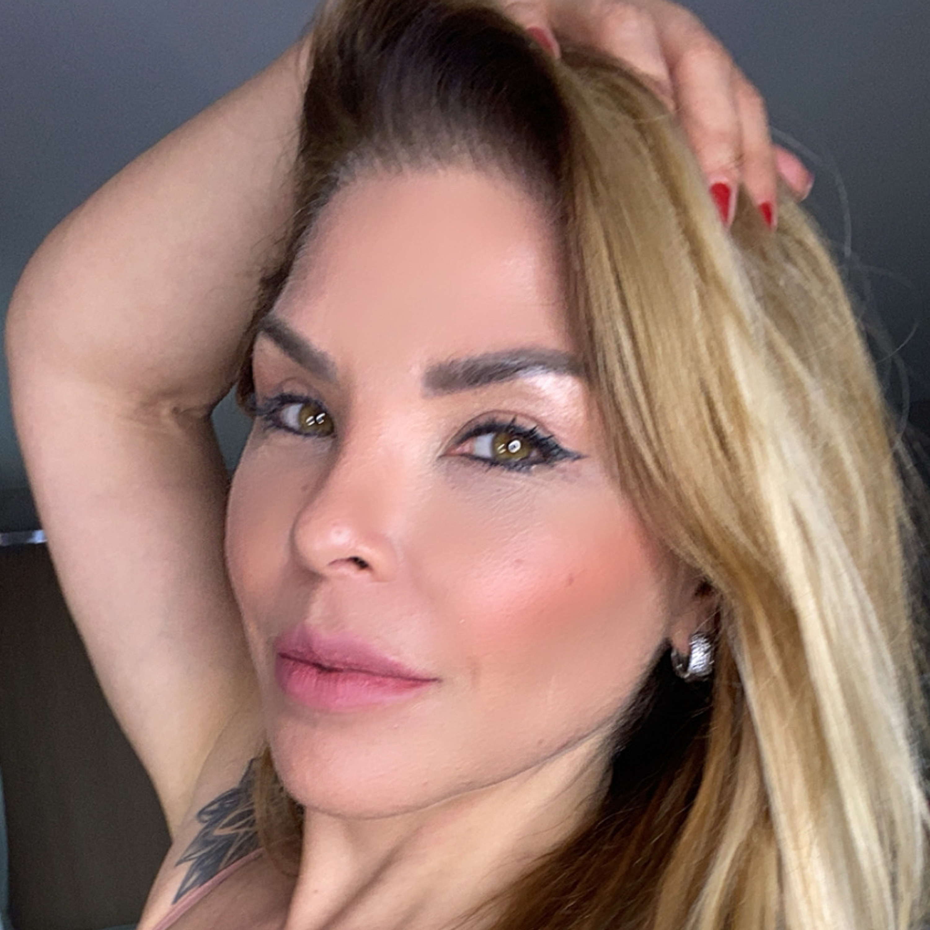 Veronica Costa / Mãe Loira