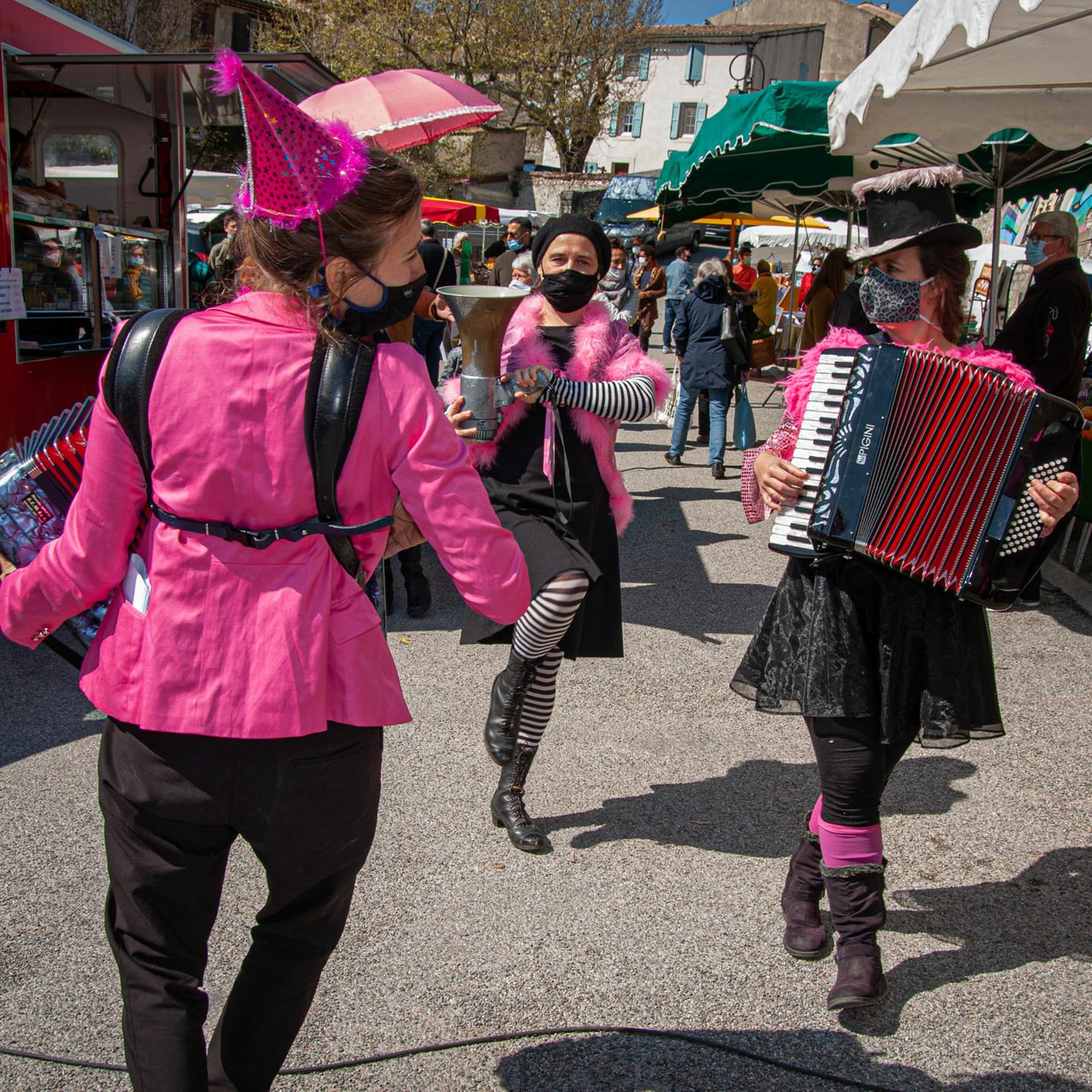 En direct du marché de Reillanne avec Charlotte