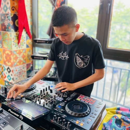 VINAHOUSE 2025 - NGÀY MAI NGƯỜI TA ĐI LẤY CHỒNG / MÍT TRỌC MIX