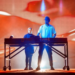 Tomas Otero & ZZK At @Rioelectronicmusic X Mandarine Tent