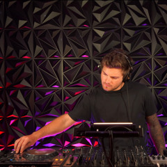 Marcos Lena @ Shikoba Studio, Miami - 02/09/2025