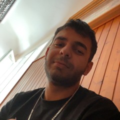 Fiatal Veterán - Noir