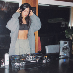 CHRISTMAS SZN UPBEAT MIX