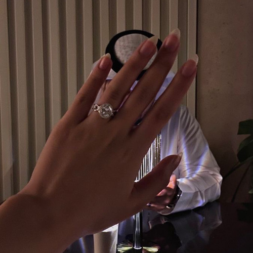 يابه يابو عيون جذابه🤍