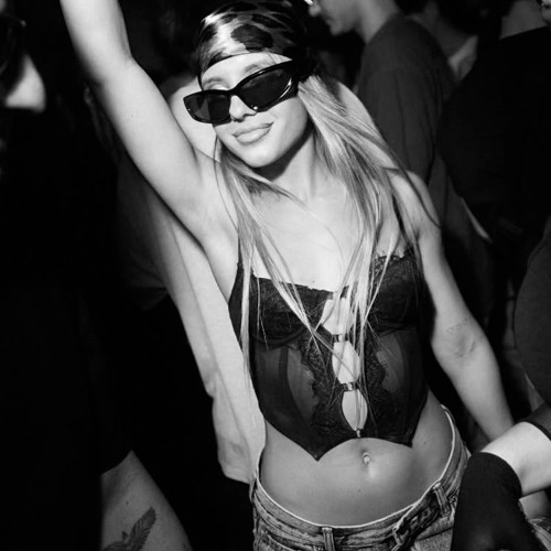 Paleta Dame Paleta - Miguel Pascal Ft. Teddy Specter, Aesthetic (Audio Oficial)