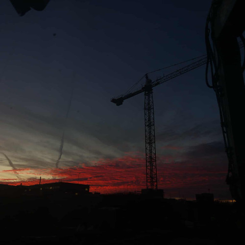 L̴ ̵E̶ ̶A̴ ̶V̸ ̸I̵ ̶N̵ ̶G̴