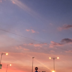 em không màng quan tâm, anh không màng nghĩ tới