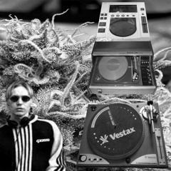 ⿇_Studio_Session_#4_vInyL_MadNeZzZ_In_d4_CluB_SovietAskorbinka_⿇