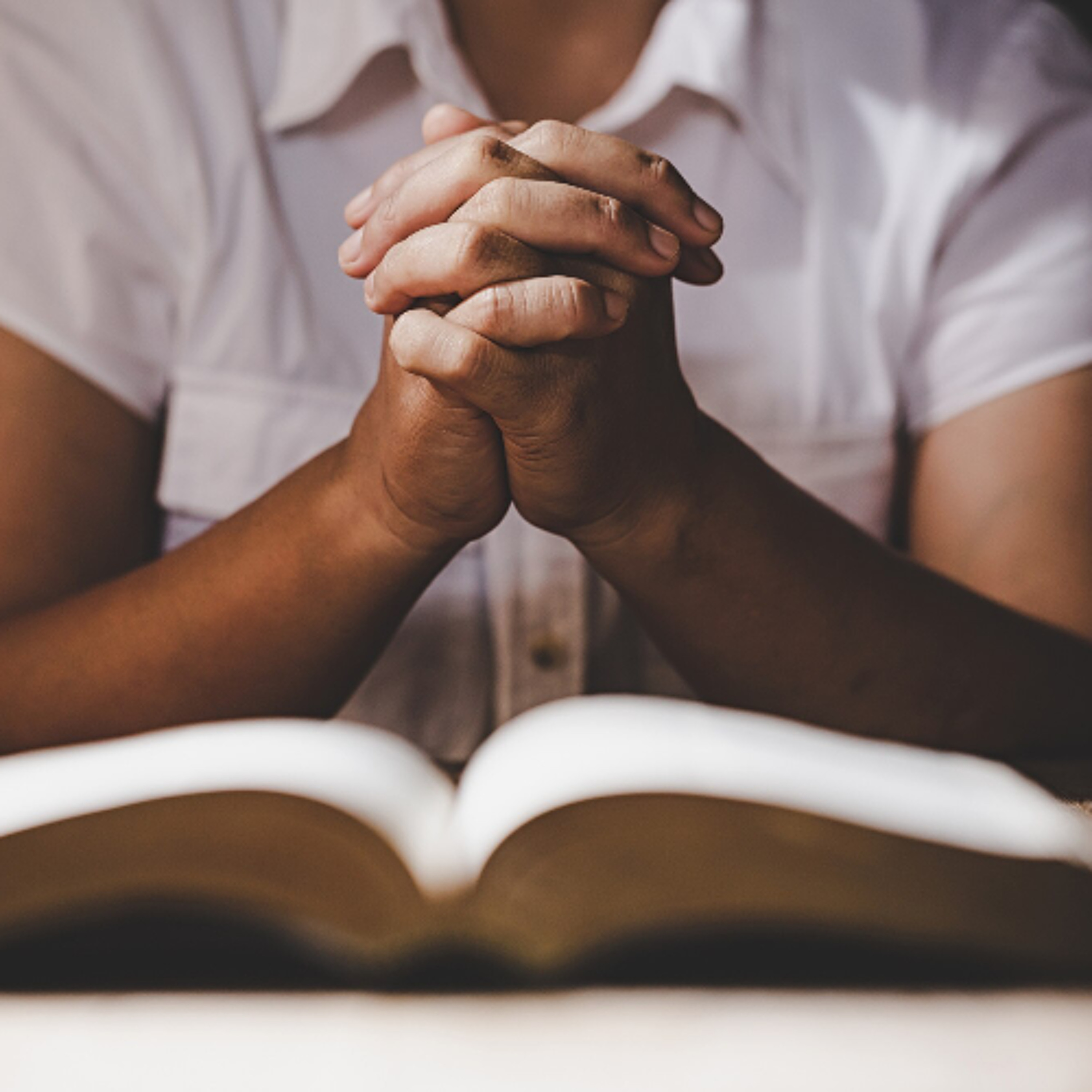 Pastor Charbel Louka - القس شربل لوقا