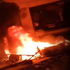 EN MI PLAZA (THE MIXX)