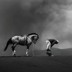 يا ملاذنا اذا انقطعت بنا السبل