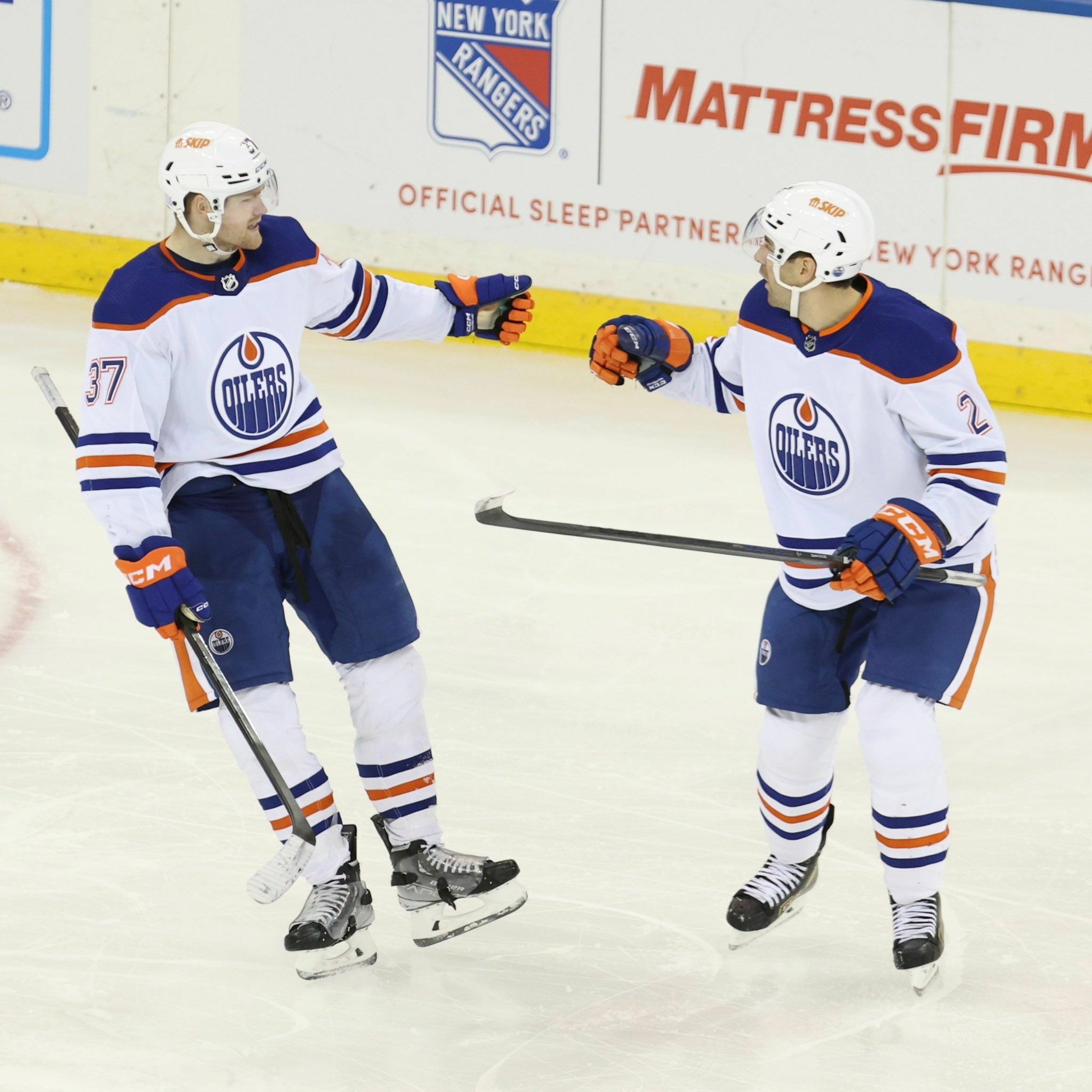 The Cult of Hockey's "Bouch and Holloway lead joyous comeback over NYR" podcast