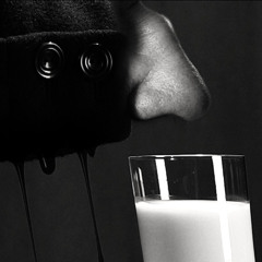 Schwarze Milch ("...spielt auf nun zum Tanz!")