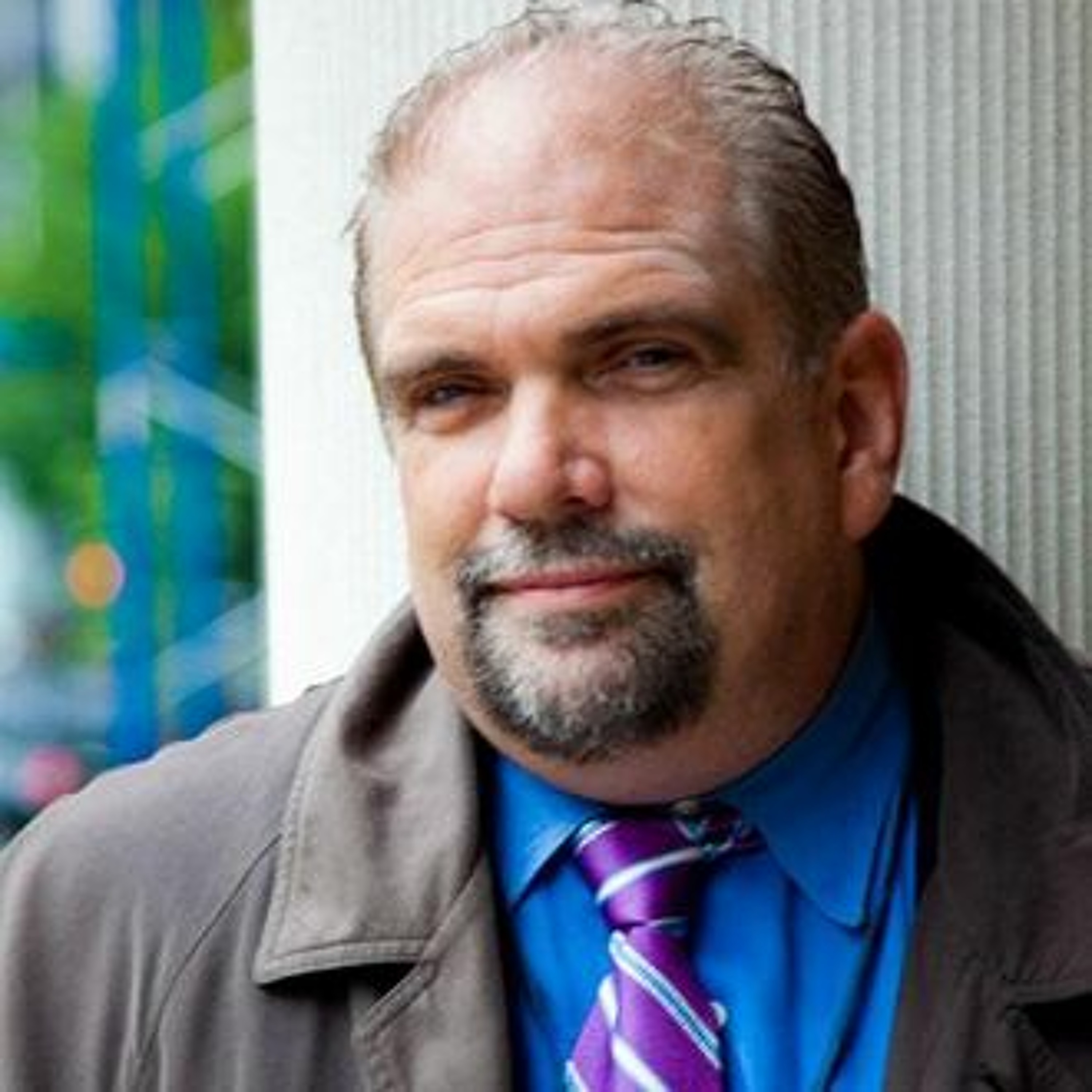 Investigative journalist Bob Hennelly discusses his latest reporting on frontline workers.