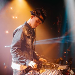 Đổi Hạnh Phúc Lấy Cô Đơn - Thien Mathhew x Lobe