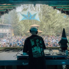 Sunrise @ The Grove Shambhala 2024