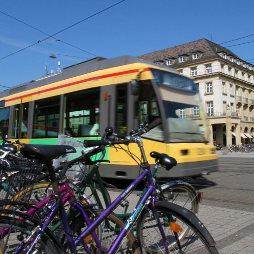 „Mehr Auto, mehr Fahrrad, weniger Busse & Bahnen“ – KIT wertet Deutsches Mobilitätspanel aus