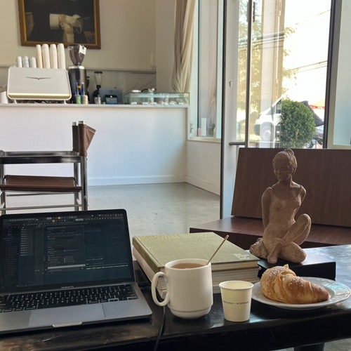 Empire of the Sun "Walking on a Dream" - Flwr Chyld Flip