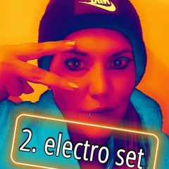 2. Electro Set