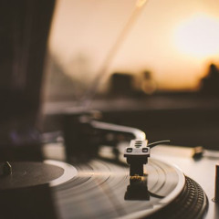 QMLS April Radio Show - George Mihaly (2025)