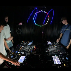 EMMRSN & CMASH F2F MacK & DOOFM - WHITEROOM