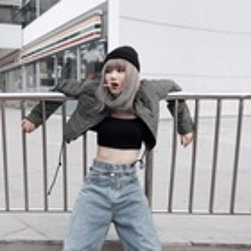 Anh Nghĩ Em Tiếc Anh Sao (Phong Max Remix)