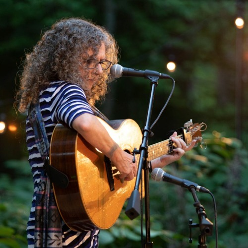 Stream Leah Leslie CKAR FM INTERVIEW APR 11 2022 by Hunters Bay Radio