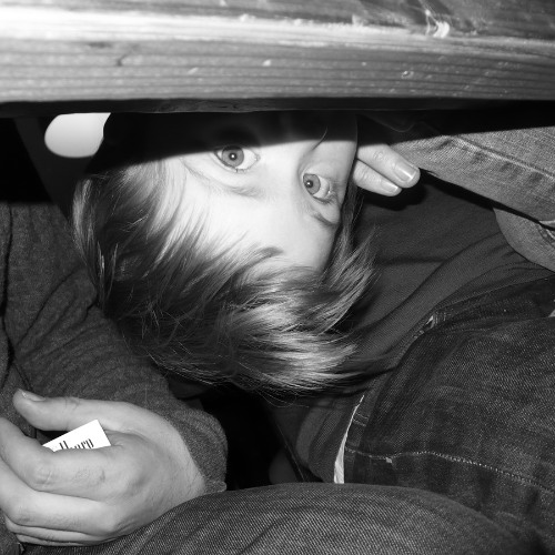 يوم اناظر للمرايا