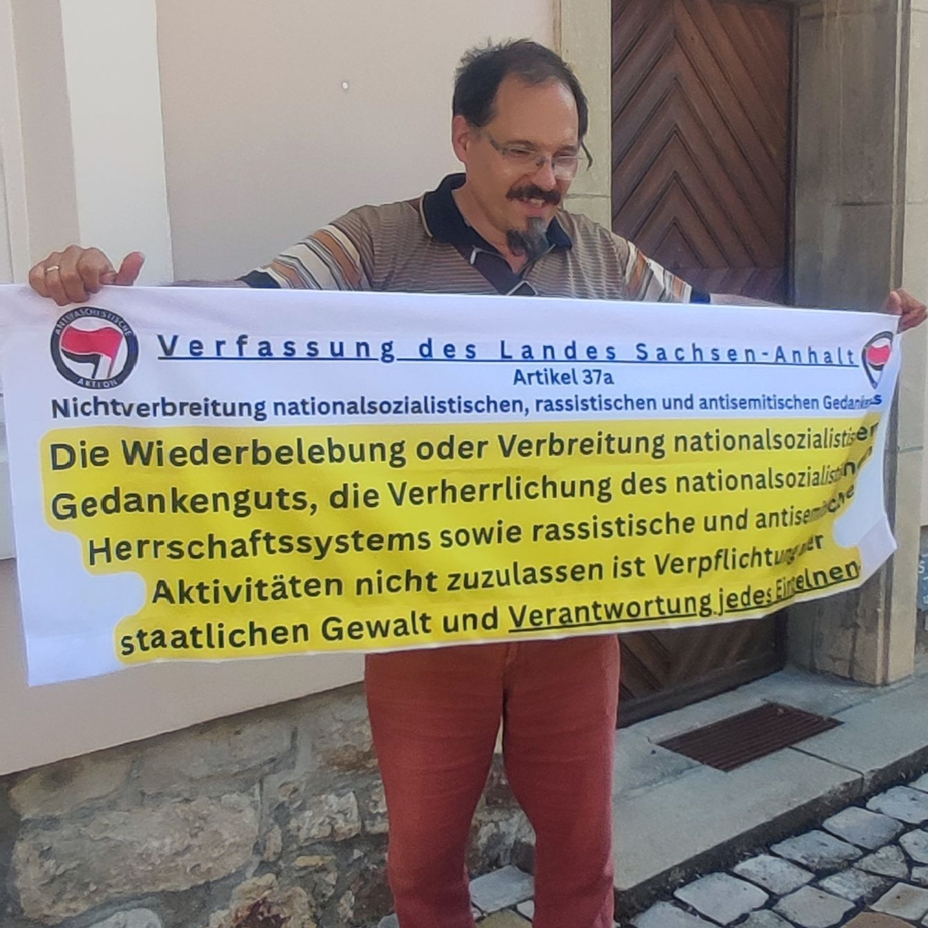 Wahlkampfstand statt Kanzel: Pfarrer kandidiert für den Landtag episode artwork