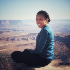 Love and Gravity [3]