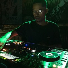 DOIDA PRA SENTA & BAILE DO ESCADÃO130 BPM ((DJ MK DO ESCADÃO))2022