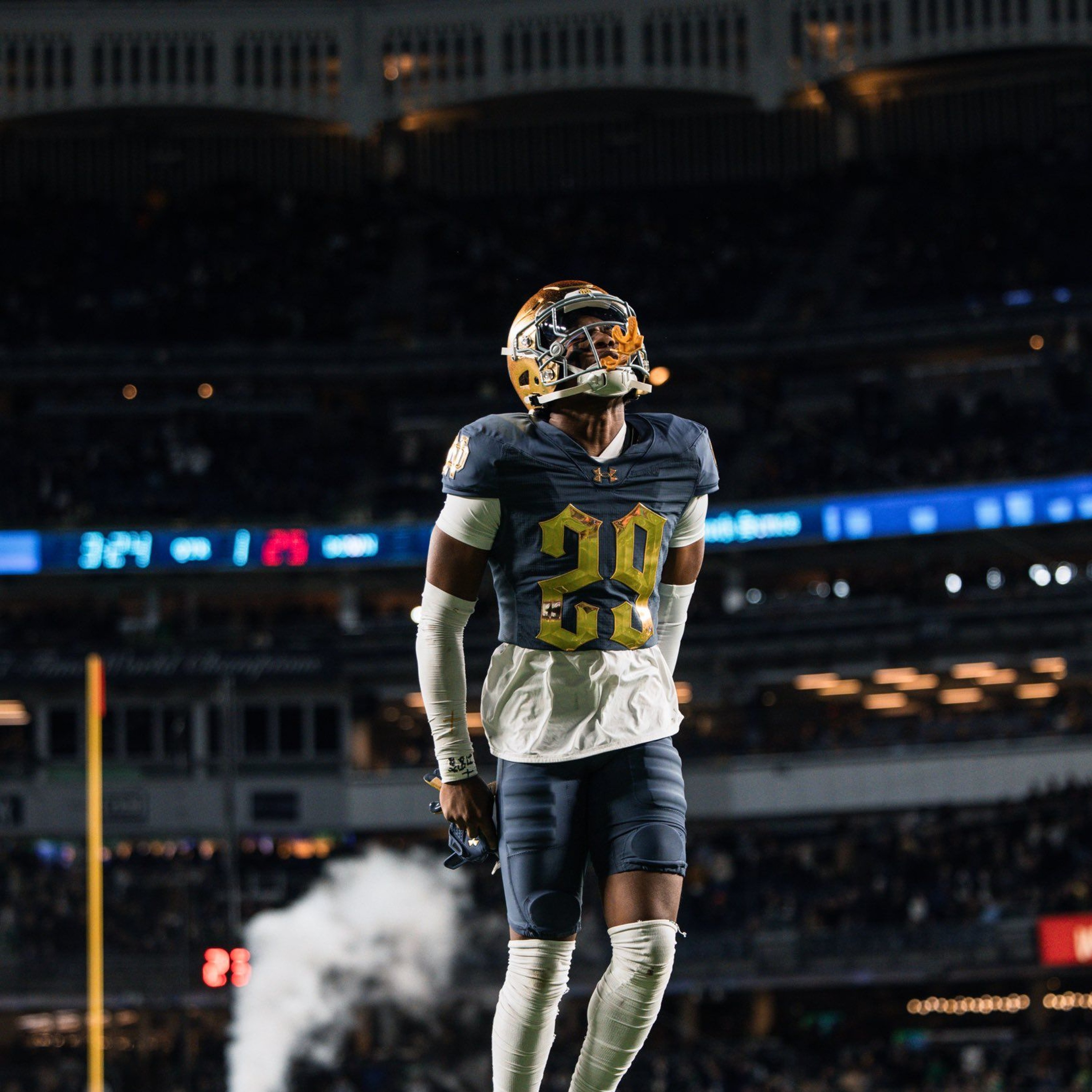 Notre Dame écrase Army et Florida dégoûte Ole Miss... Le Résumé de la Week 13 ! episode artwork