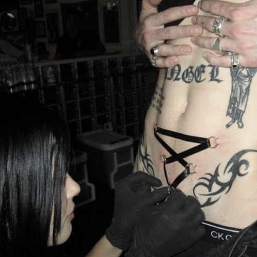 Vamp leek (Lifelessgarments) x Destroy lonely - Geek no sleep (prod.alex haggerty)