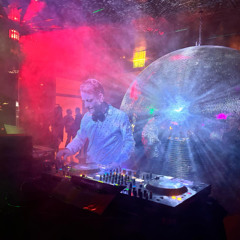 Wetten Bass @ Charlatan Restodisco