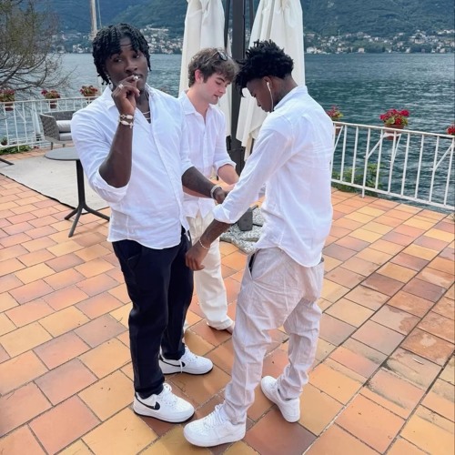 *skip 1 min* ian,lazer dim 700 & nino paid - rich in rome (prod.cardo got wings)