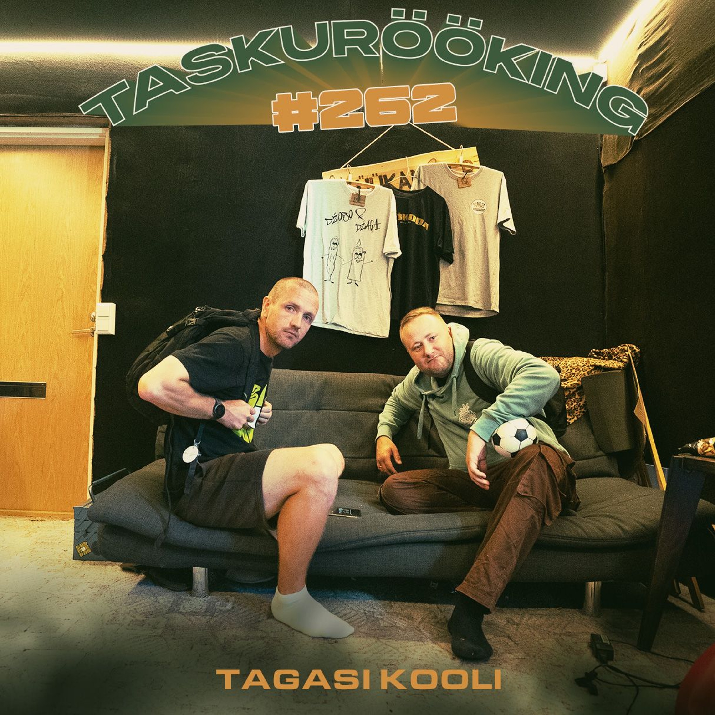 TASKURÖÖKING