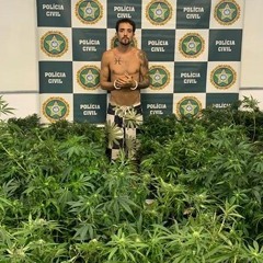 PREVIA BECK DE AMSTERDAM FEAT CHIRON