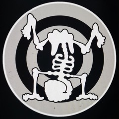 Pogled prema gore u sjedenju promo