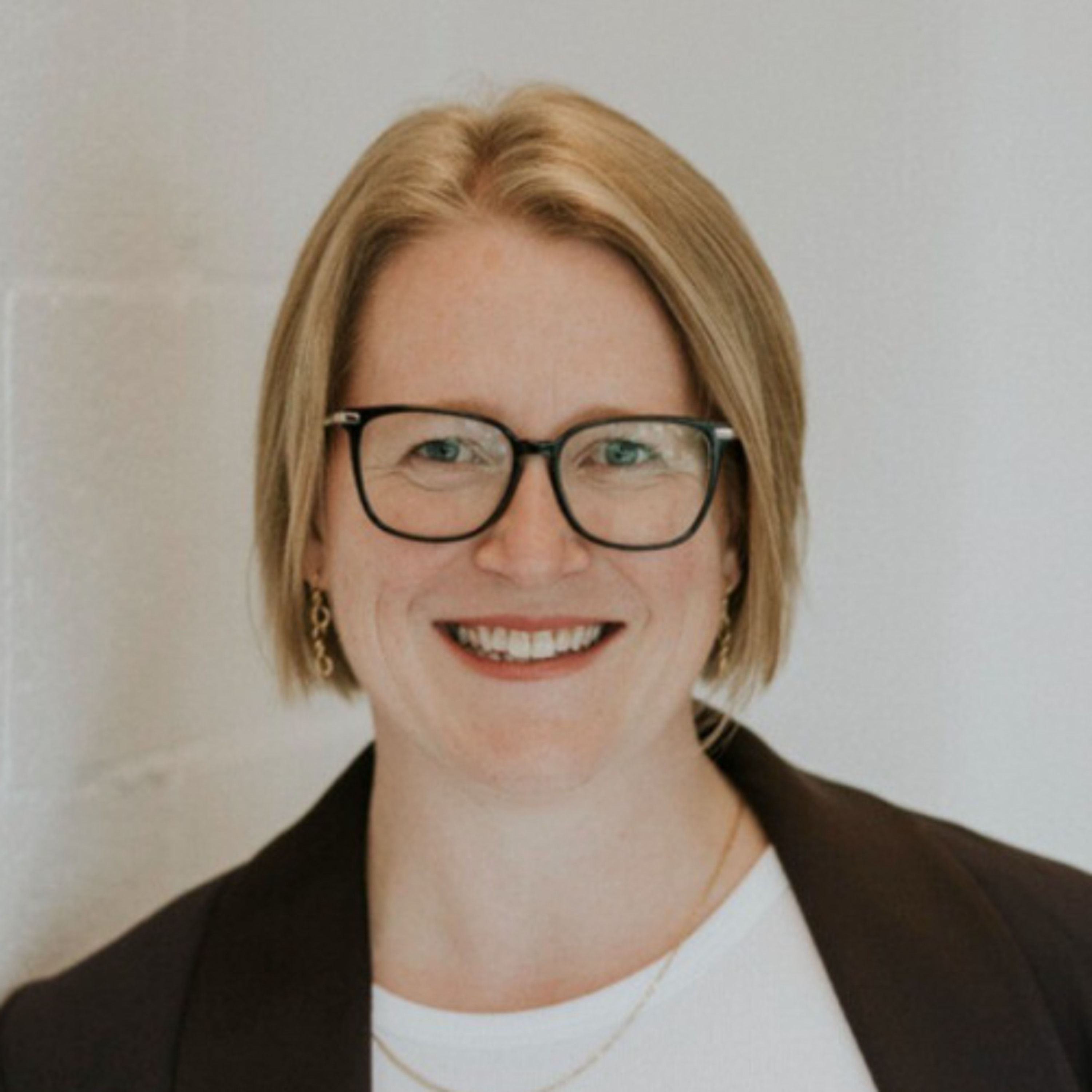 {ENTREVUE} - Le test LUCIA et la maturité IA avec Sarah Legendre Bilodeau {ENTREVUE} - Le test LUCIA et la maturité IA avec Sarah Legendre Bilodeau