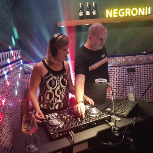 NAD b2b DAN INC @BarApero 4.11.23 DEEP IN