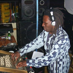 Easygroove - Technodredd '8 - A DREDD Full Of JUNGLE' Studio Mix - May / June 1992