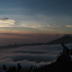 Tut tion danau batur