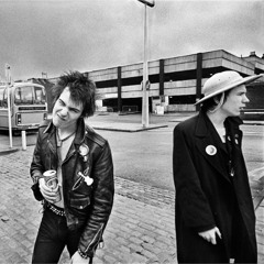 Dennis Morris: Music + Life - Sid Vicious and Johnny Rotten