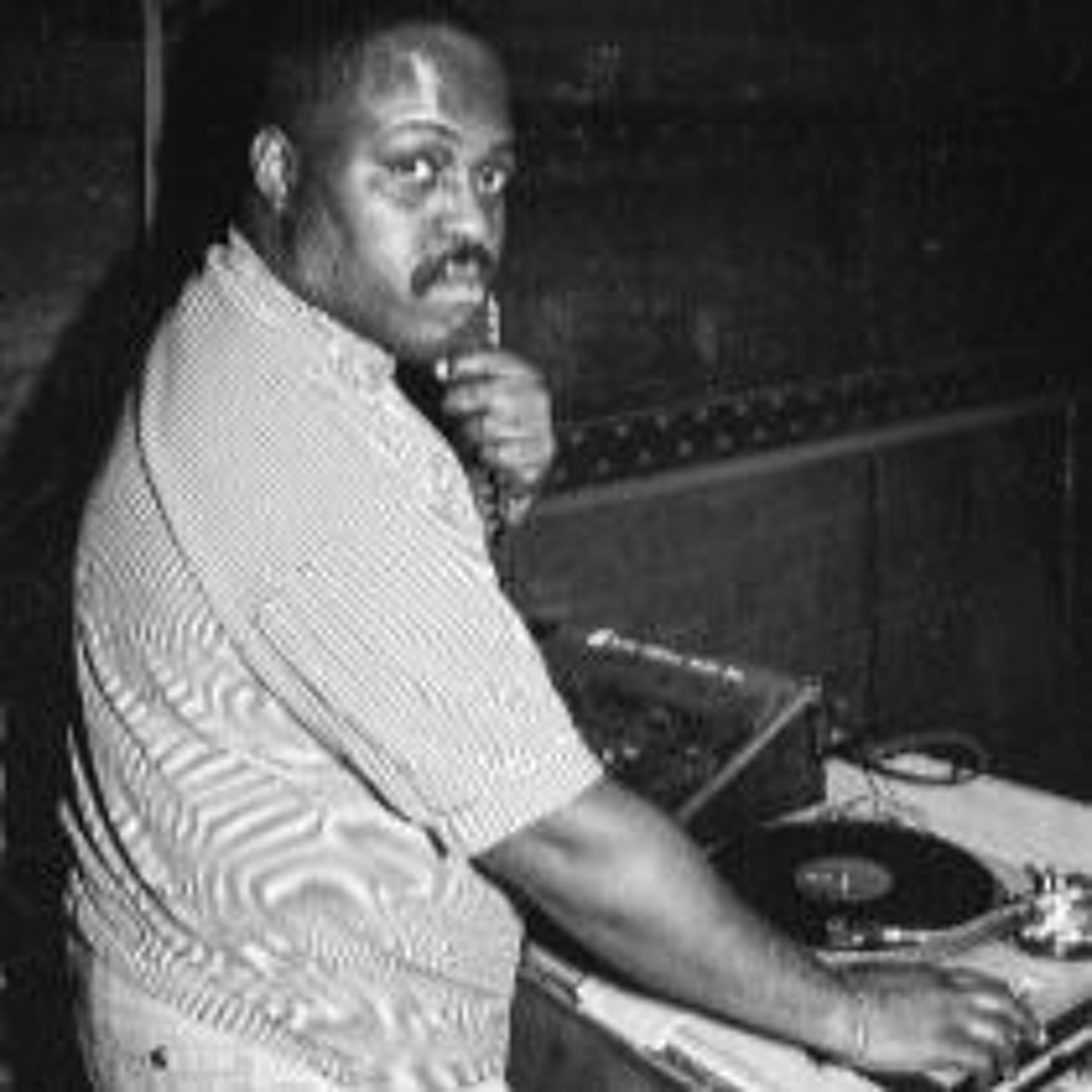 Frankie Knuckles - 102.7 FM WBMX, Chicago 1986' (Manny'z Tapez) episode artwork