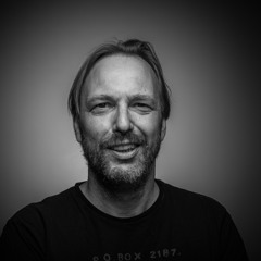 Coldplay - A sky full of stars(Ian Barras techno remix)