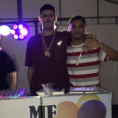 MT - NAMORA AI VS VAI NAMORA BOBO - PART MC DANIEL E MC RYAN SP ( DJ 2B DO NV E DJ BOLOTE )